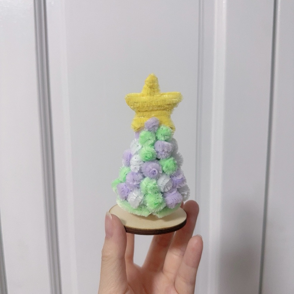 Rotatable Mini Christmas Tree